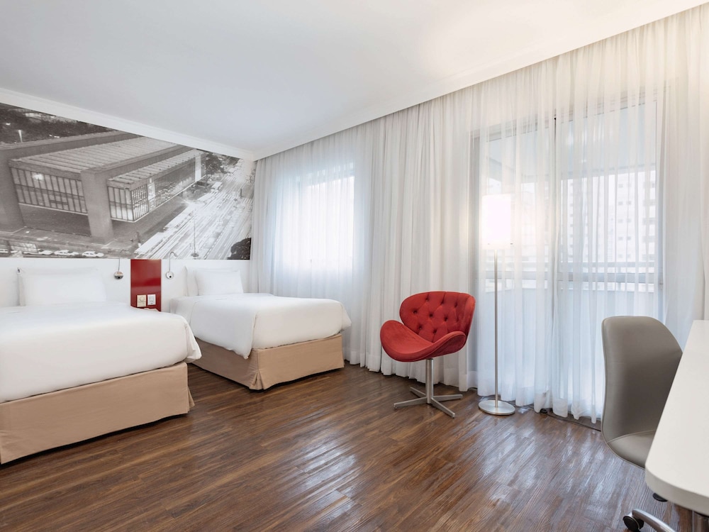 SUPERIOR, TWIN BEDS, BALCONY