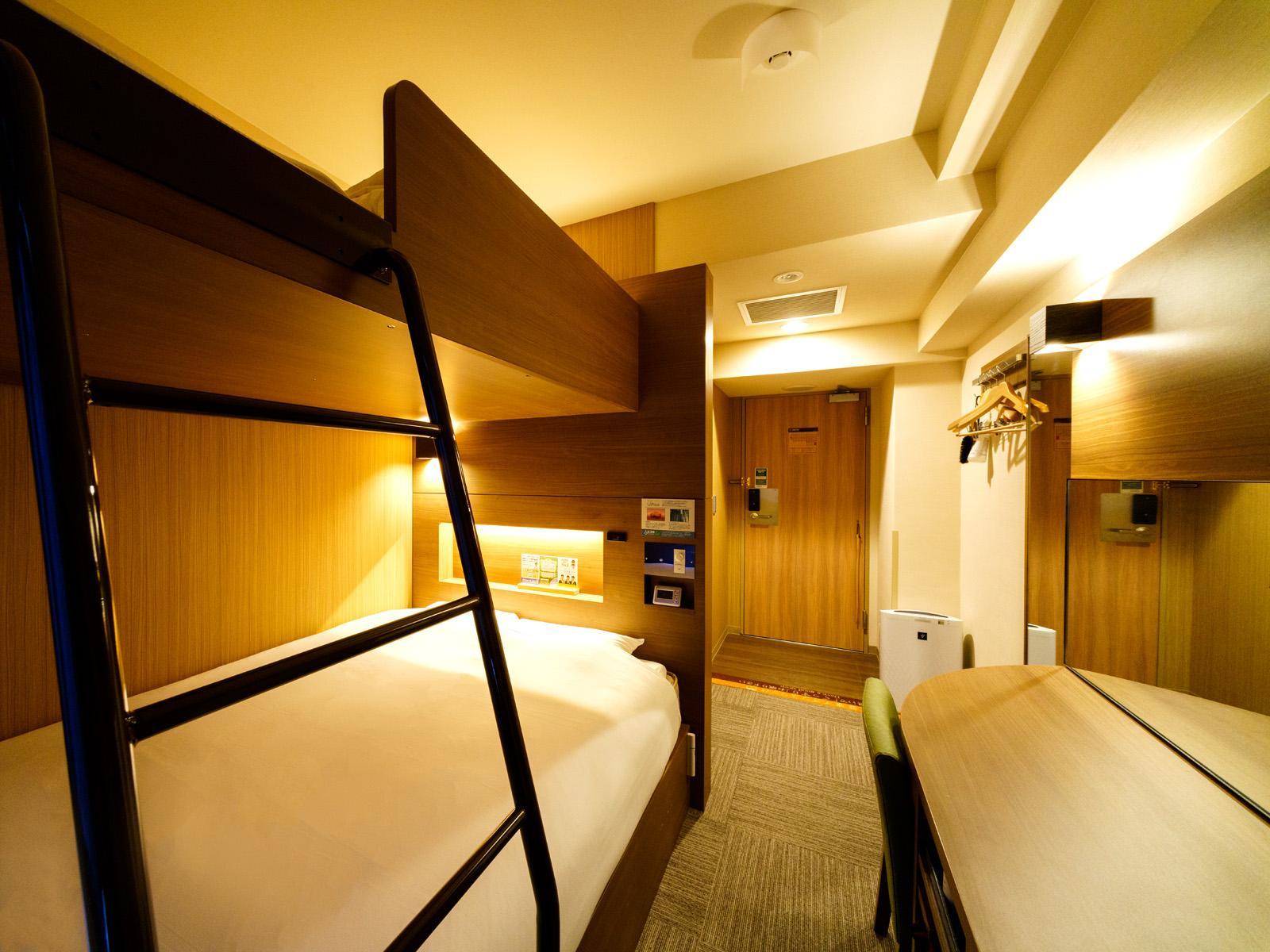 Room, Bunk Bed