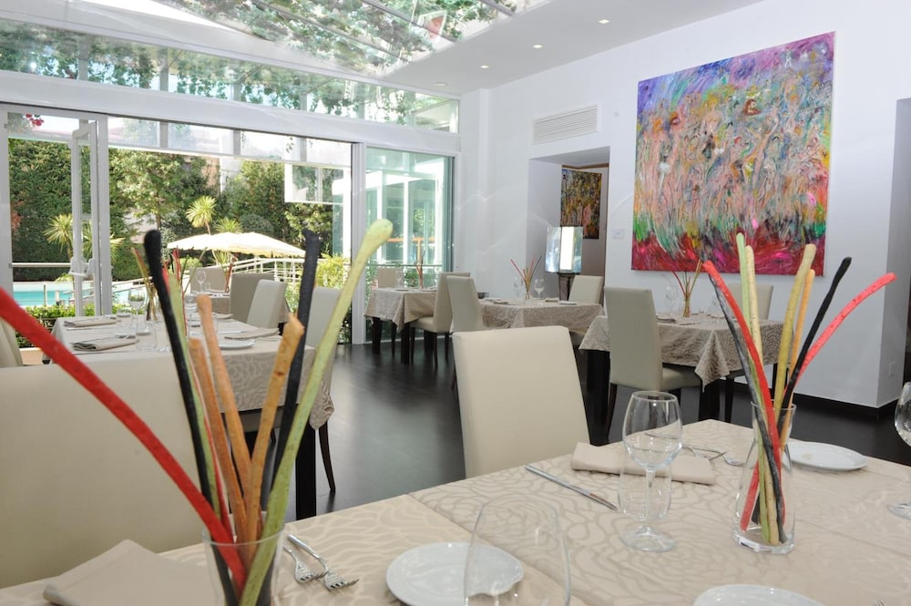 Villa Maria Cristina 33/43