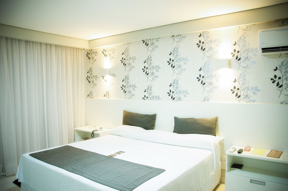 Hotel Girassol Plaza 7/30