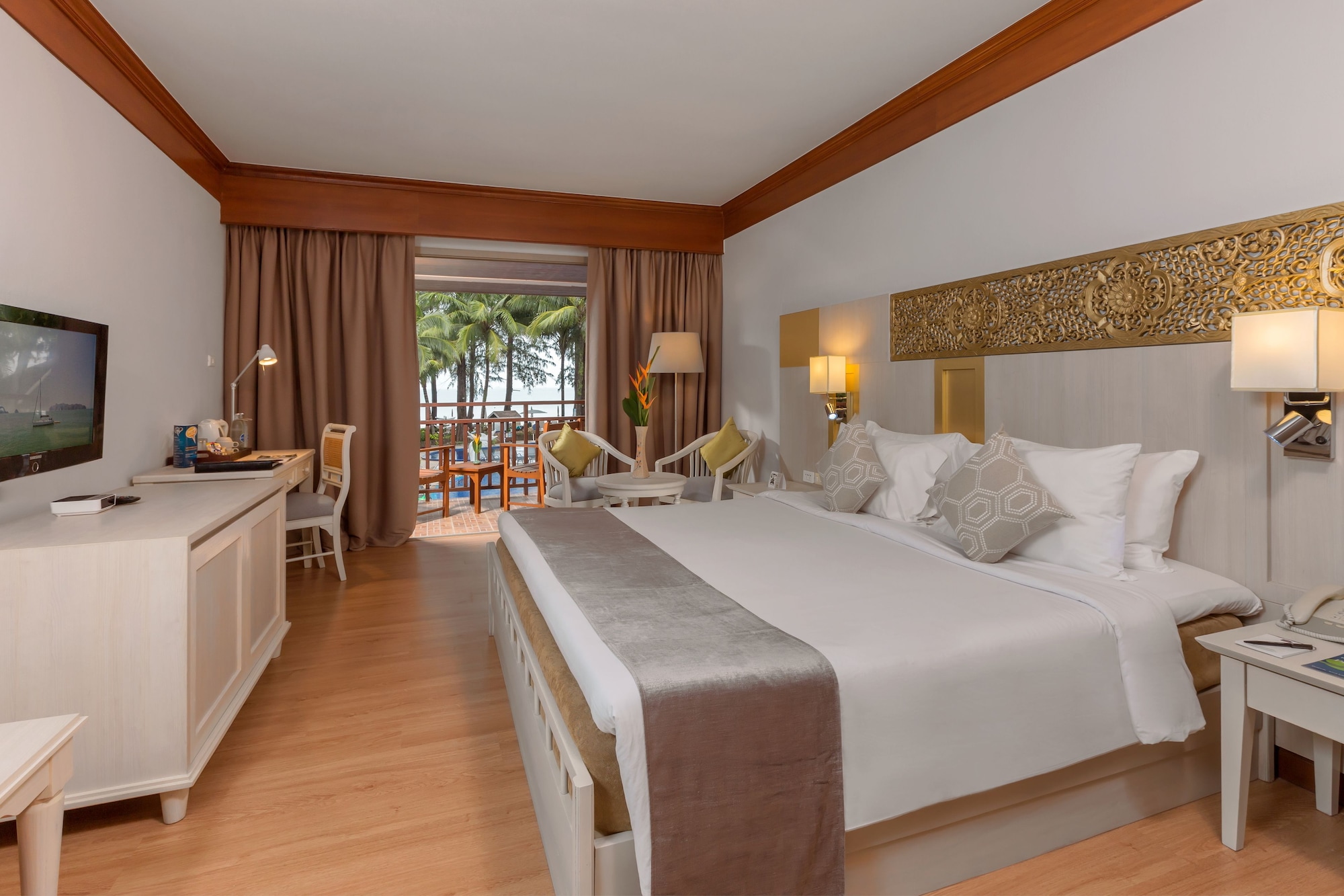 Deluxe, King Bed, Sea View, Balcony