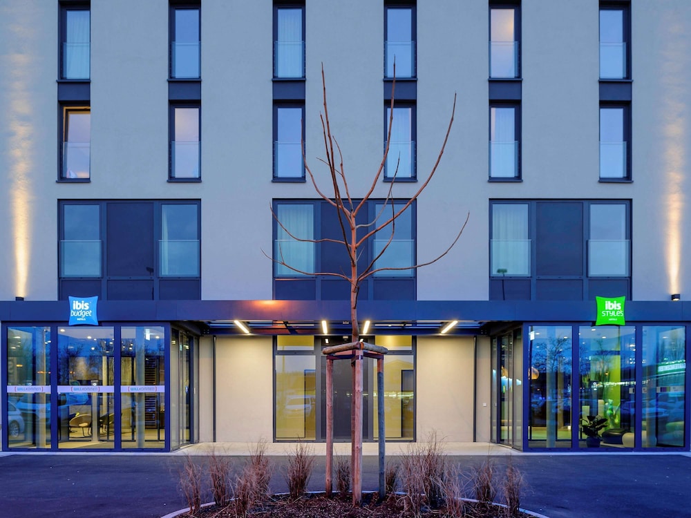 IBIS STYLES KONSTANZ 3/42