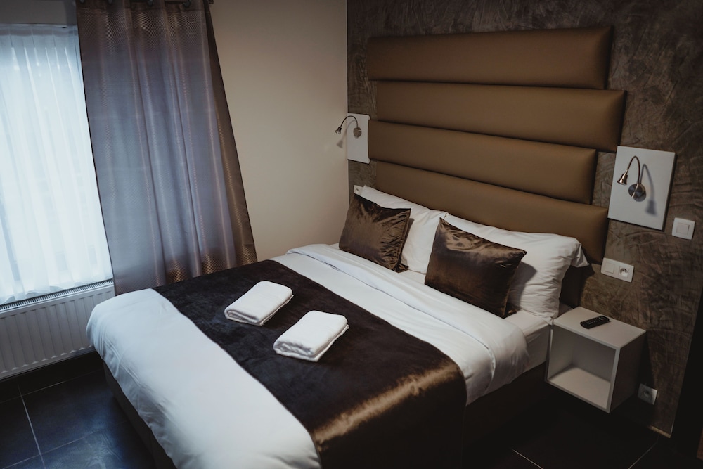 Hotel Expo 14/58