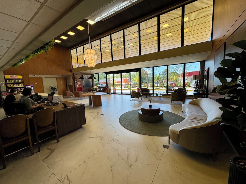HOTEL GRAAL INN MAIRIPORA 30/36