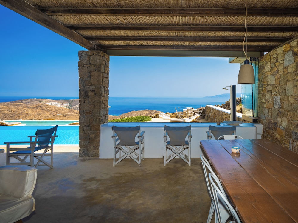 Amallini Suites 37/50