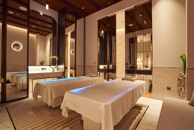 Waldorf Astoria Dubai International Financial Centre 9/60