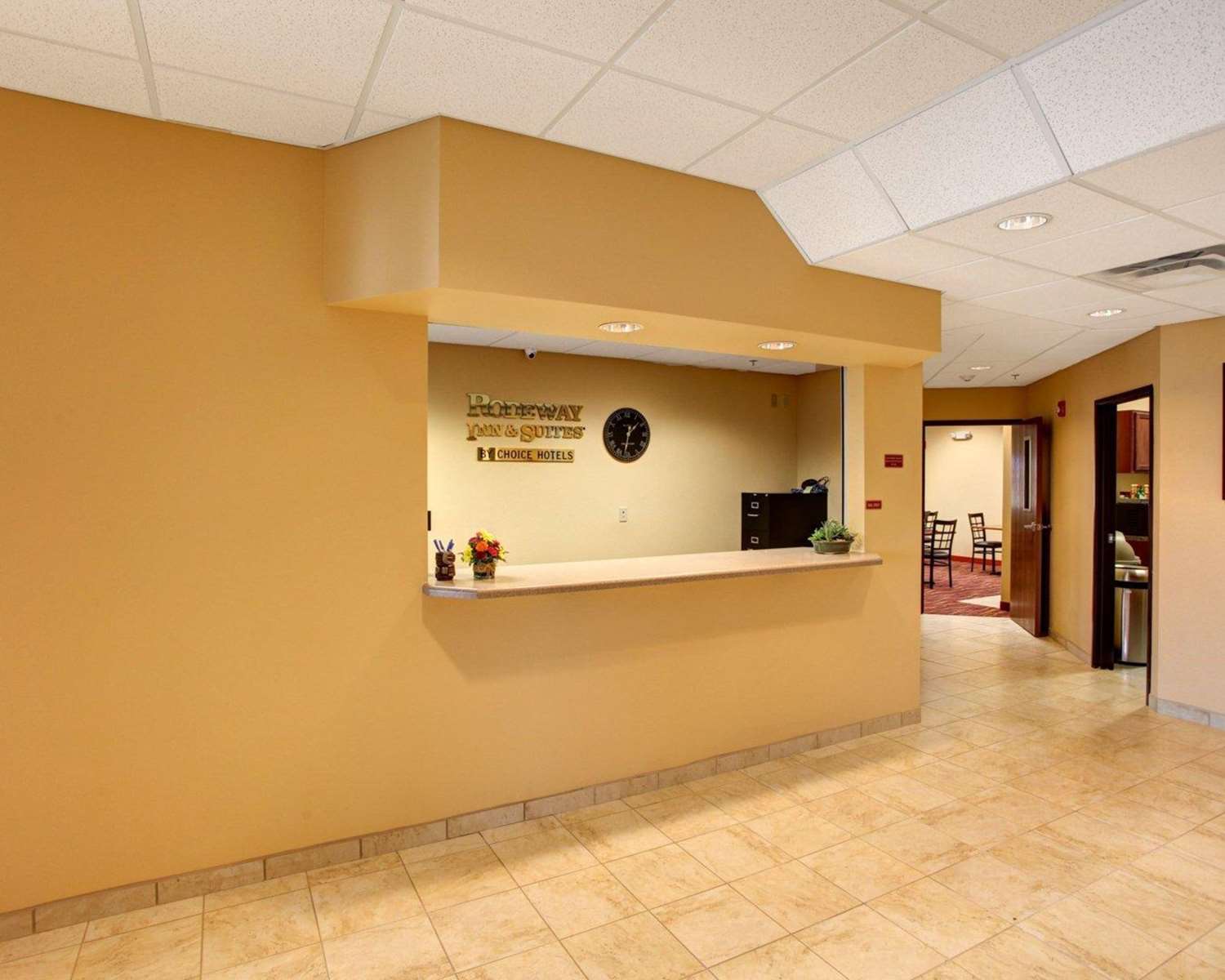 Rodeway Inn & Suites Phillipsburg KS 8/29