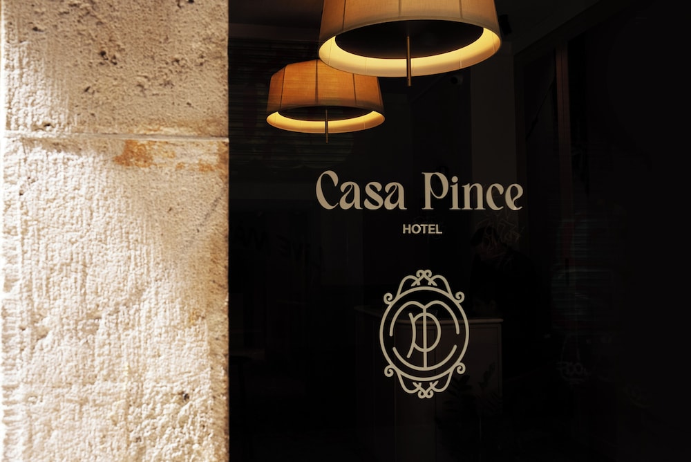 Casa Pince 28/37