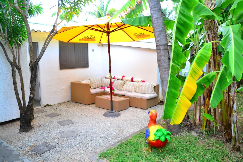 Esprit Libre Restaurant and Guest House 40/53