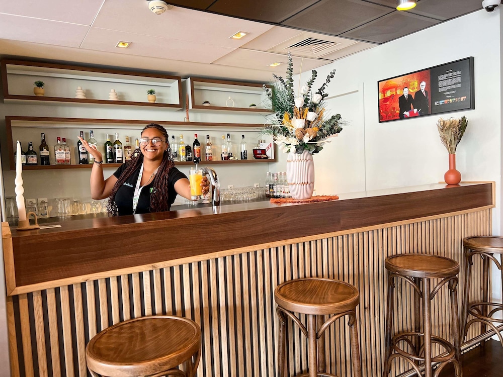 IBIS STYLES NIMES GARE CENTRE 50/57