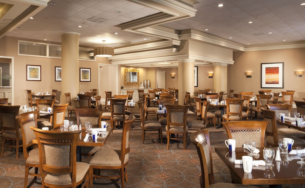 Hilton New Orleans Airport 45/75