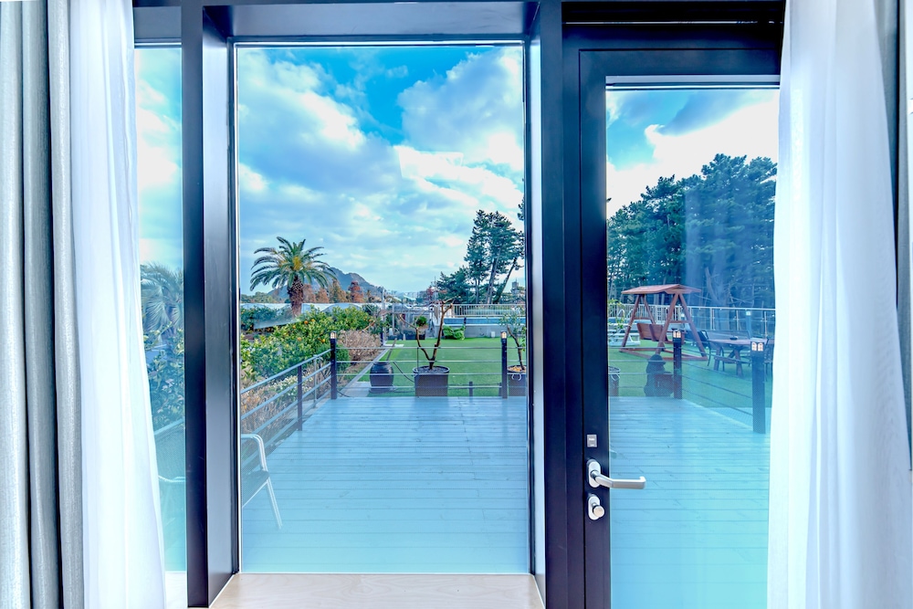 The Bay Resort 27/50