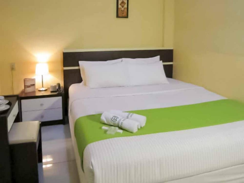 Wisma Sederhana Budget Hotel 7/35