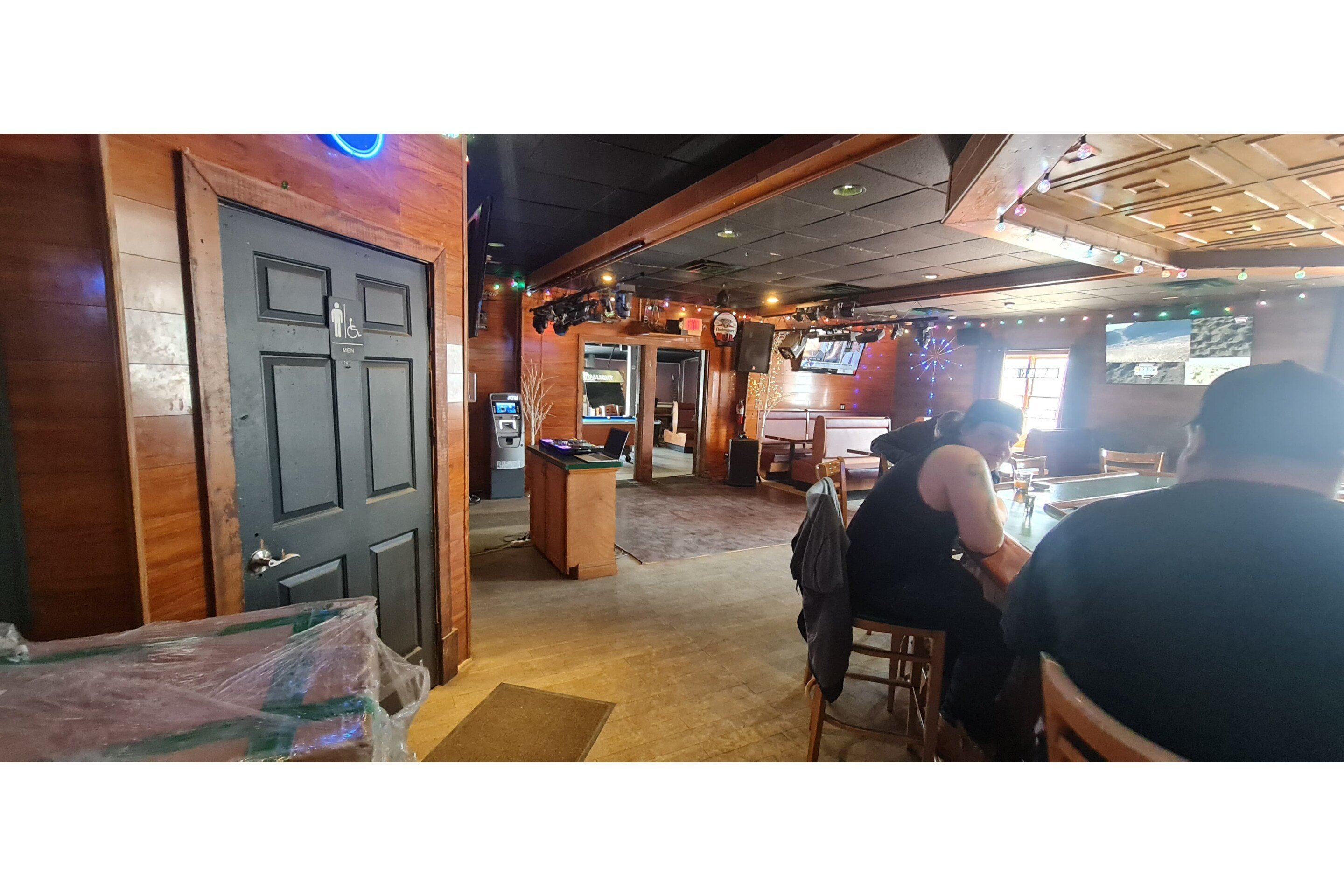 Werrys Cottages Motel & Pub 3/16