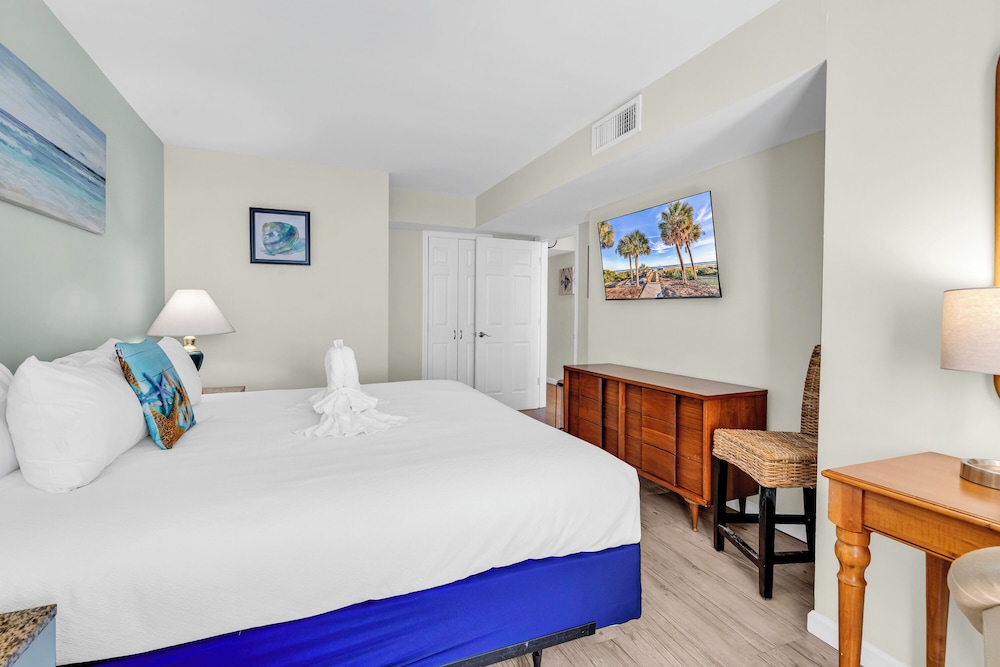 Palms Resort 23/79