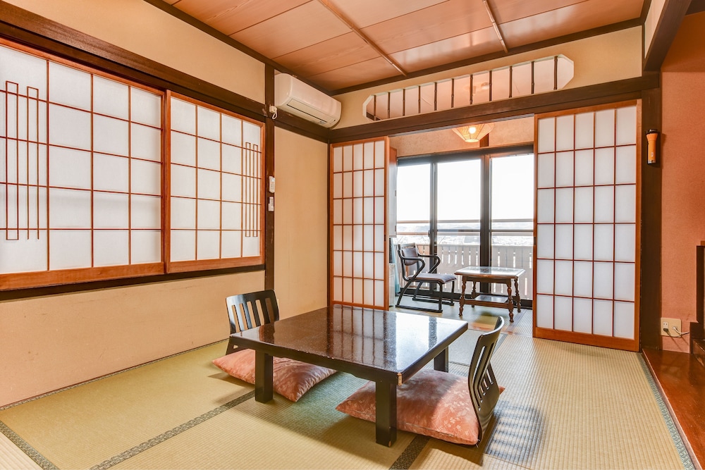 Futarishizuka Hakuun 32/50