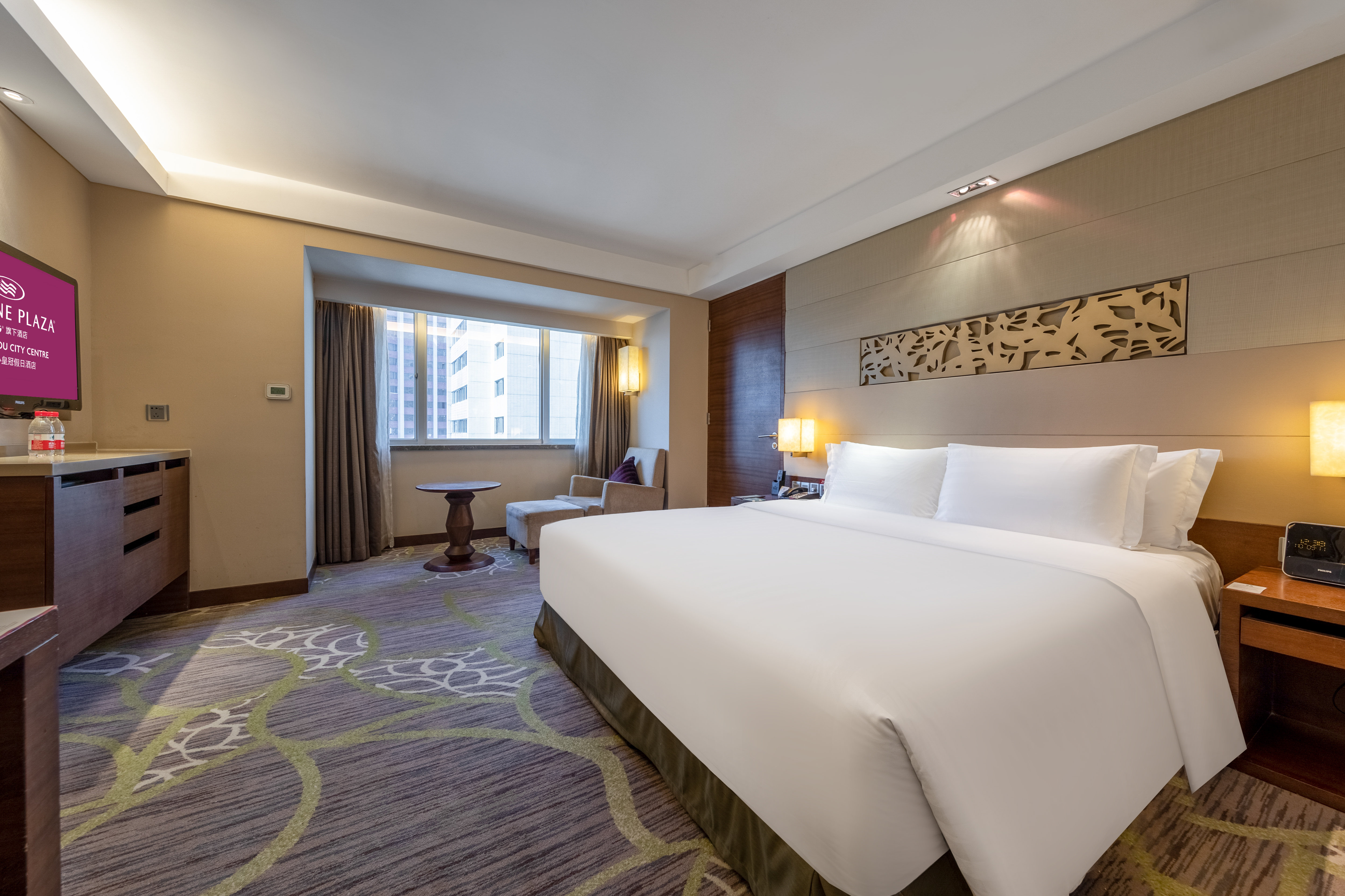 Crowne Plaza City Centre 27/78