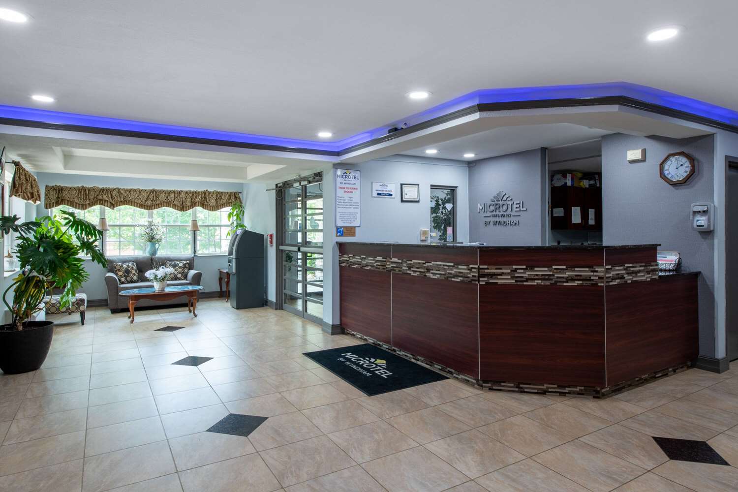 Microtel Inn & Suites by Wyndham Duncan/Spartanburg 2/19