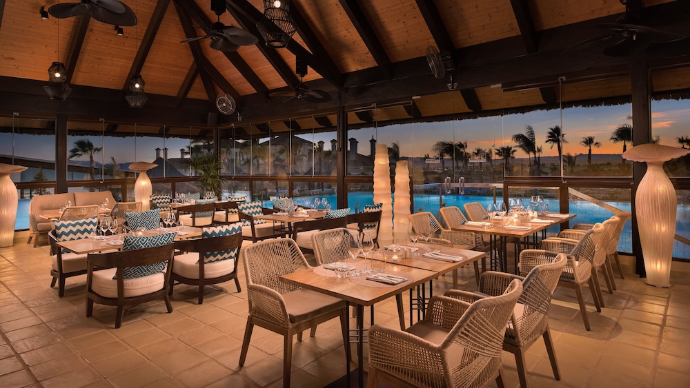 Sheraton Hacienda Del Alamo Golf And Spa Resort 15/34