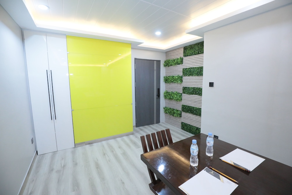 CITY POD HOTEL 29/40