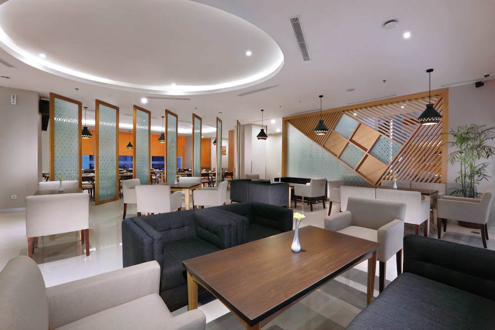 Harper MT Haryono by ASTON 54/71