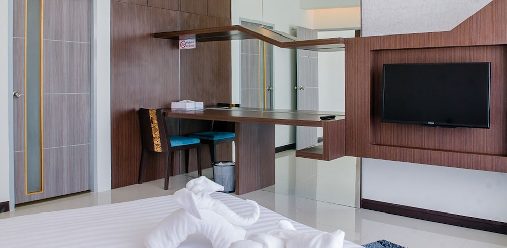 42C The Chic Hotel 19/49