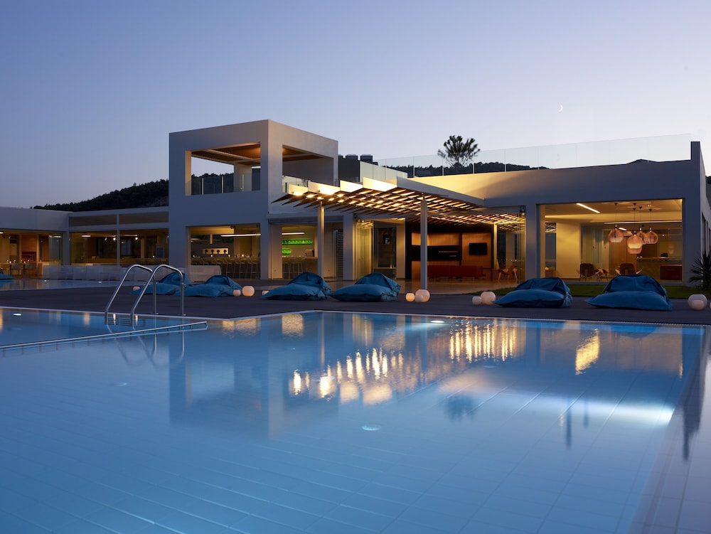 THALATTA SEASIDE HOTEL 2/73
