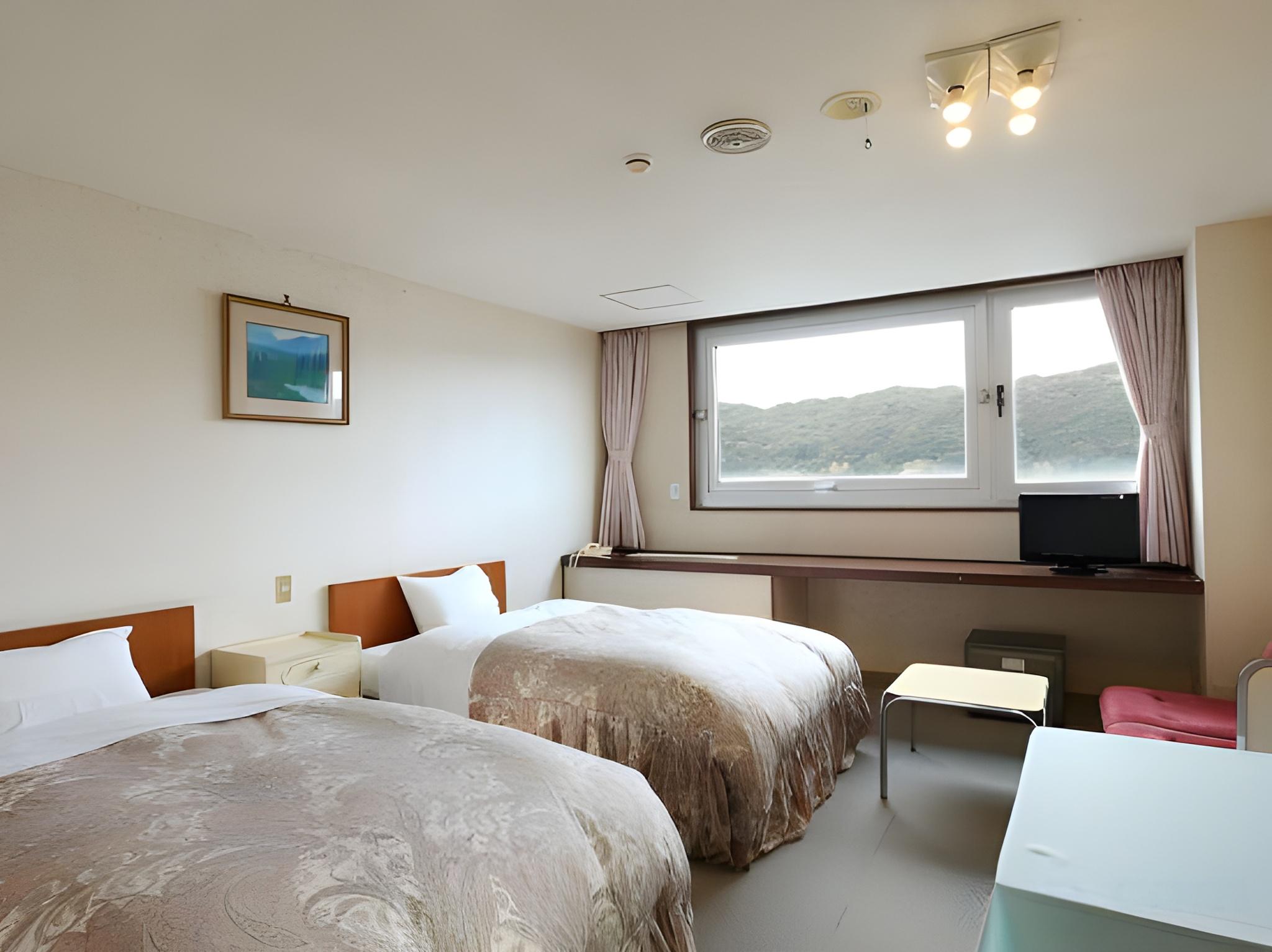 Room, Single Bed, Mountain Side, Mountain View