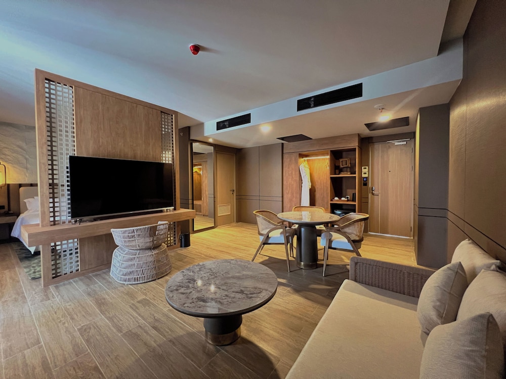 Myze Hotel Waingapu 20/35