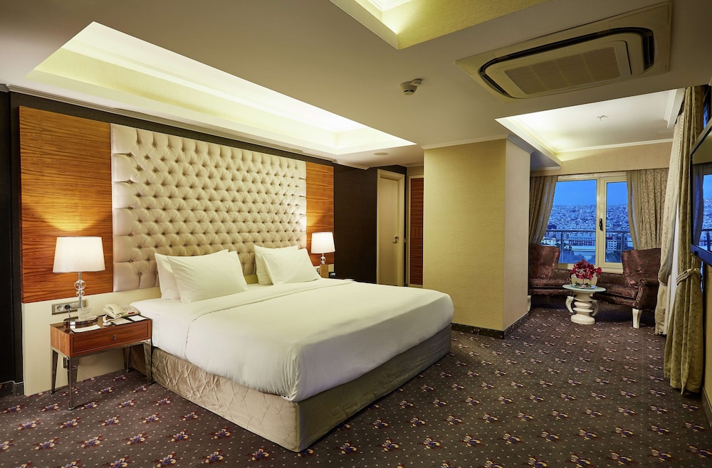 Doubletree By Hilton Hotel Izmir Alsancak 14/58