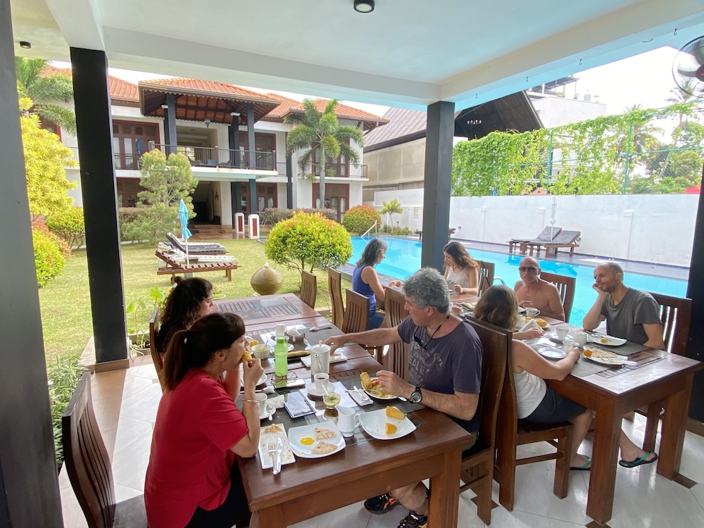 Christima Residence 38/50