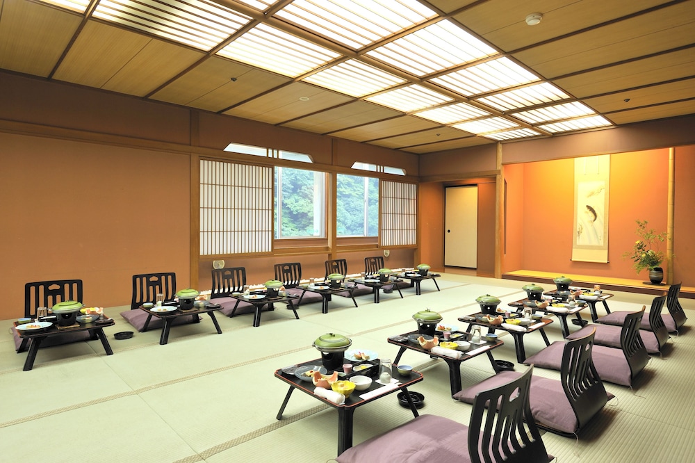 Hotel Okada 25/48