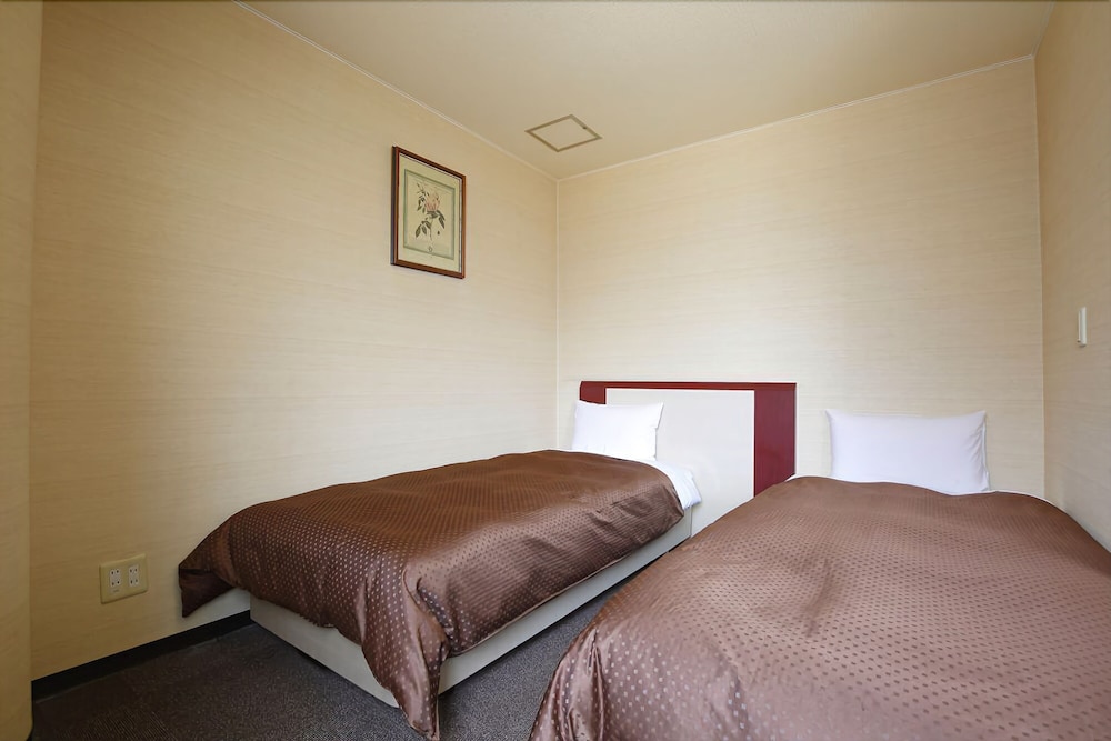 Grampus Inn Osaka 26/50