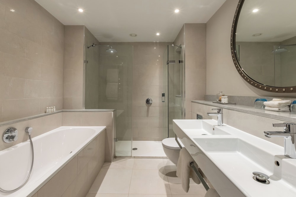 Bristol Harbour Hotel And Spa 64/64