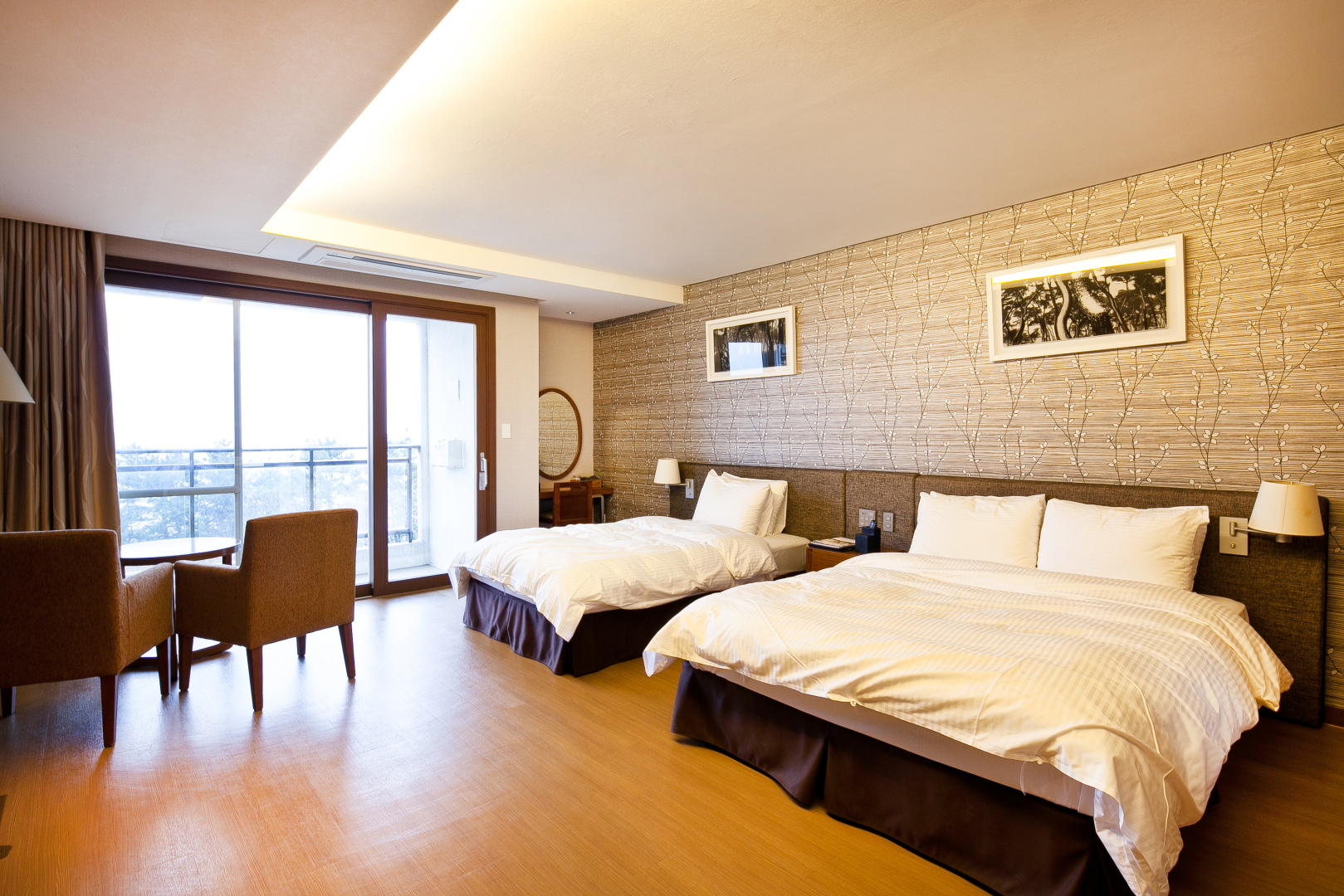 Superior, Family, Twin Beds, SONO BELLE BYEONSAN 2/3