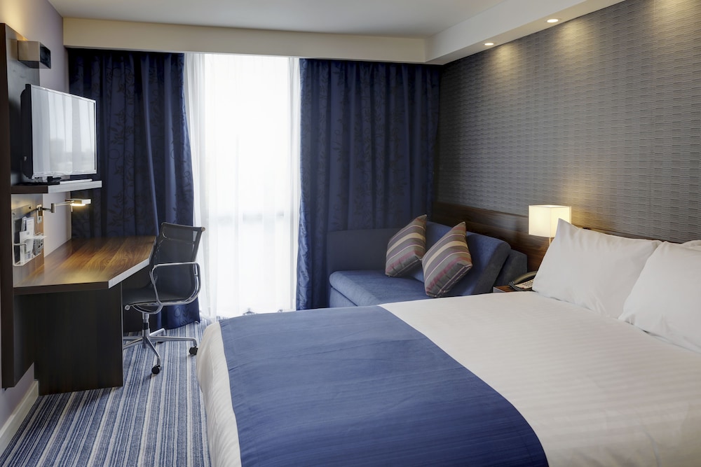 Holiday Inn Express London - Excel 15/64