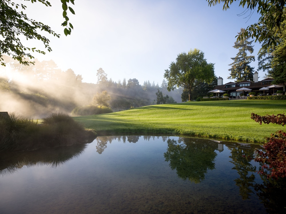 HUKA LODGE 53/66