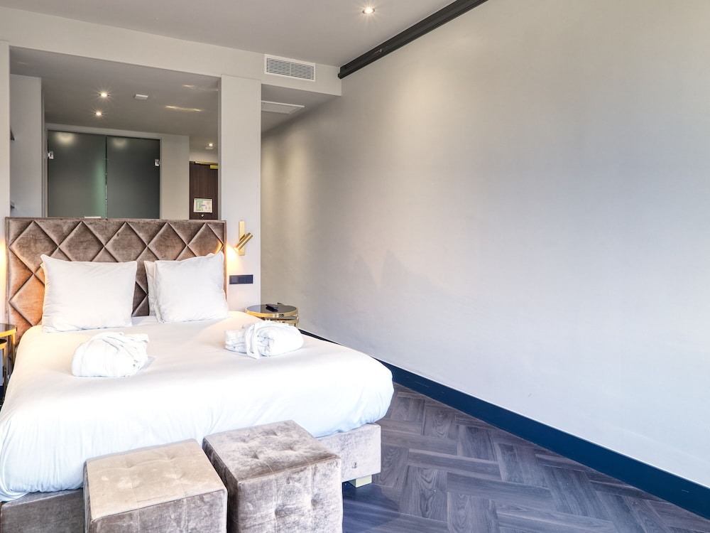 G Hotel 16/43