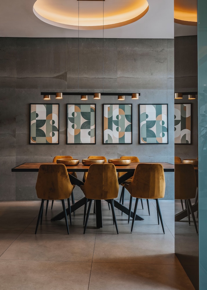 Vincci Mercat Hotel 50/53