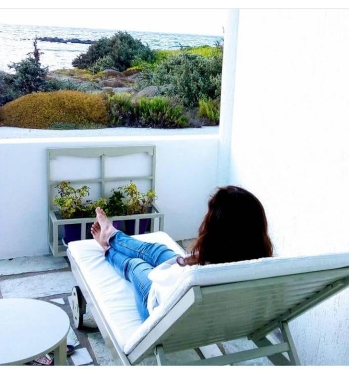 Anemoessa Rooms And Studios 3/49