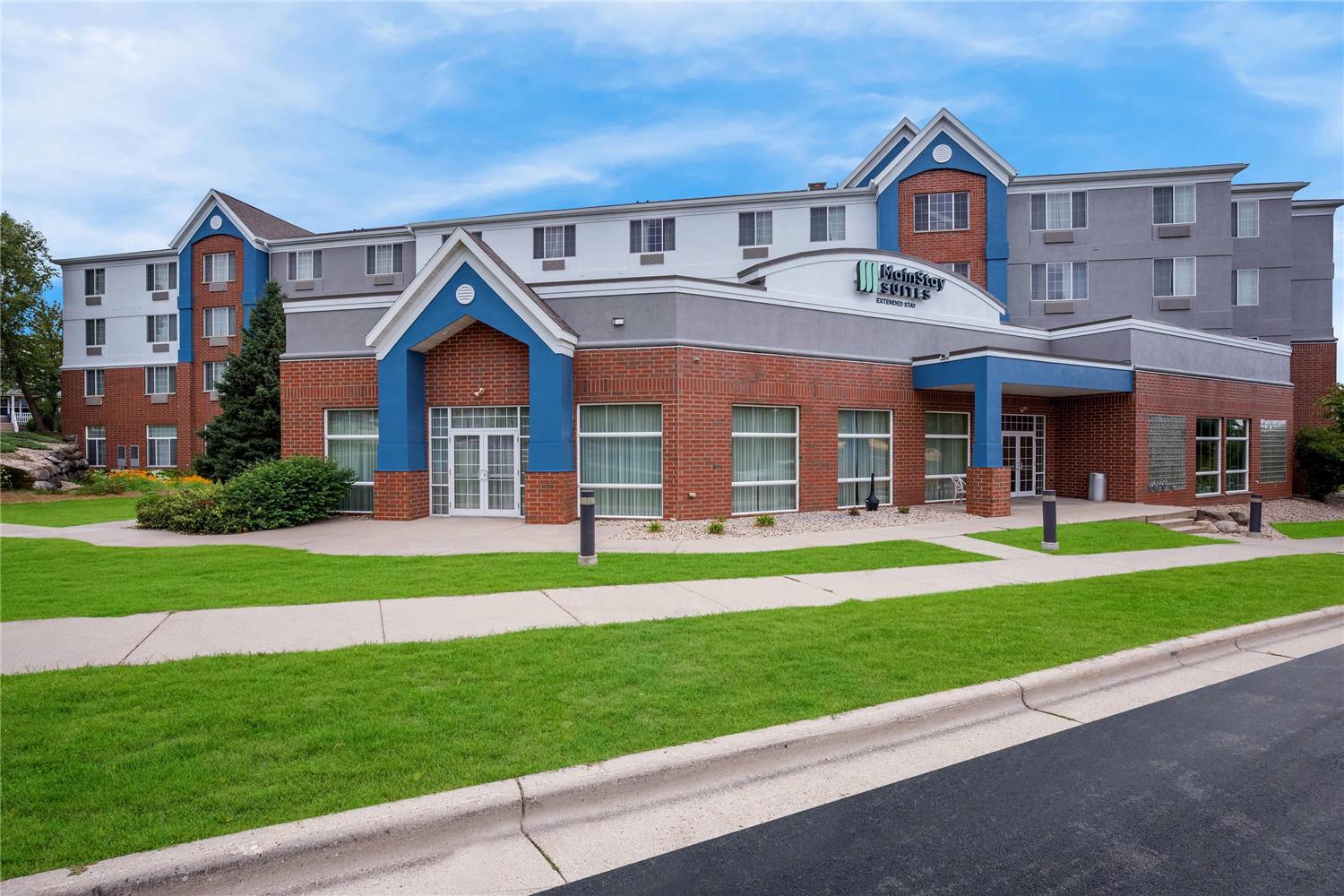 MainStay Suites Fitchburg Madison 42/44