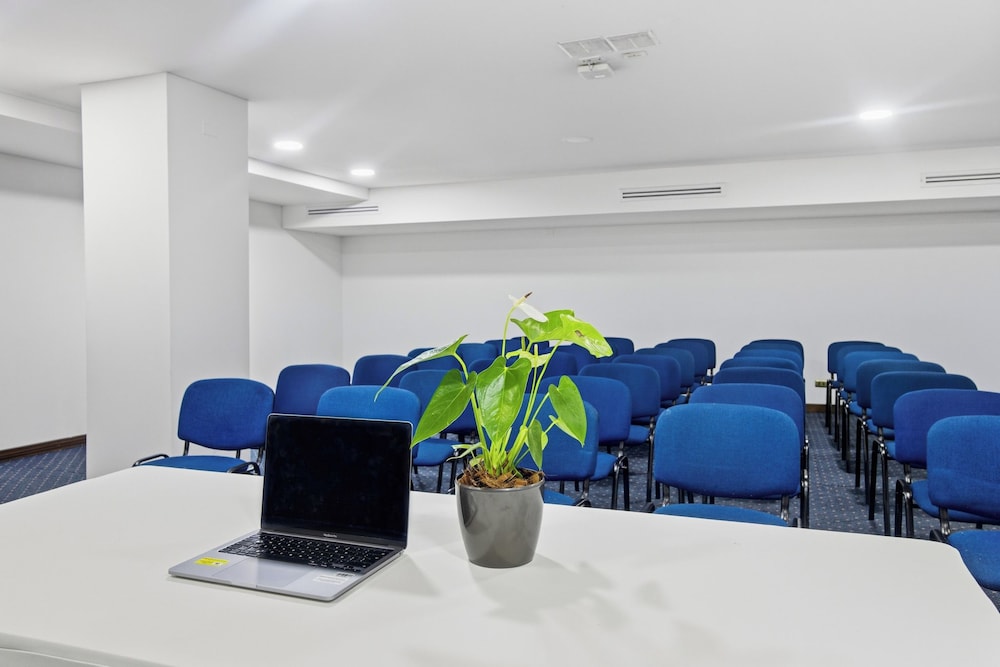 Hotel Egina Medellin 37/49