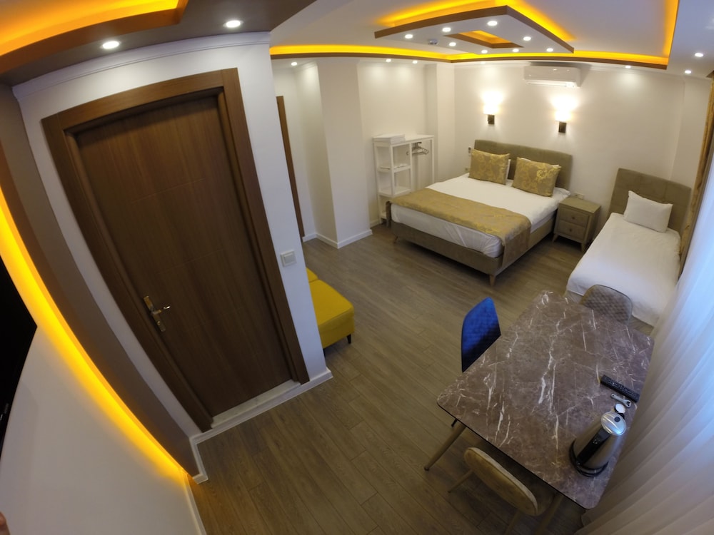 Meydan Suites 25/50