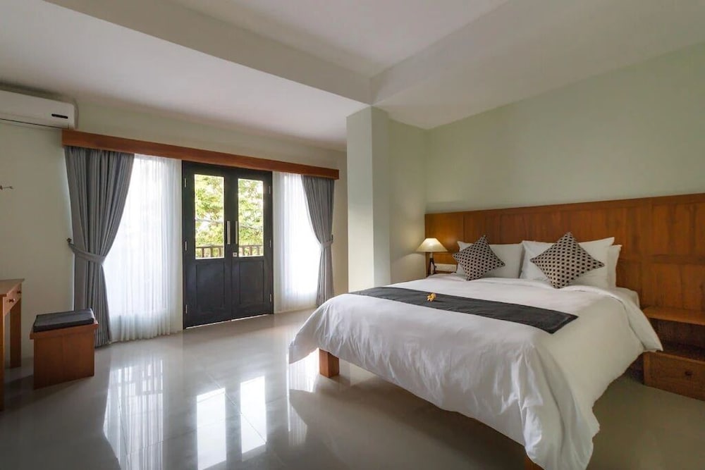 Ab Hotel Kuta 48/74