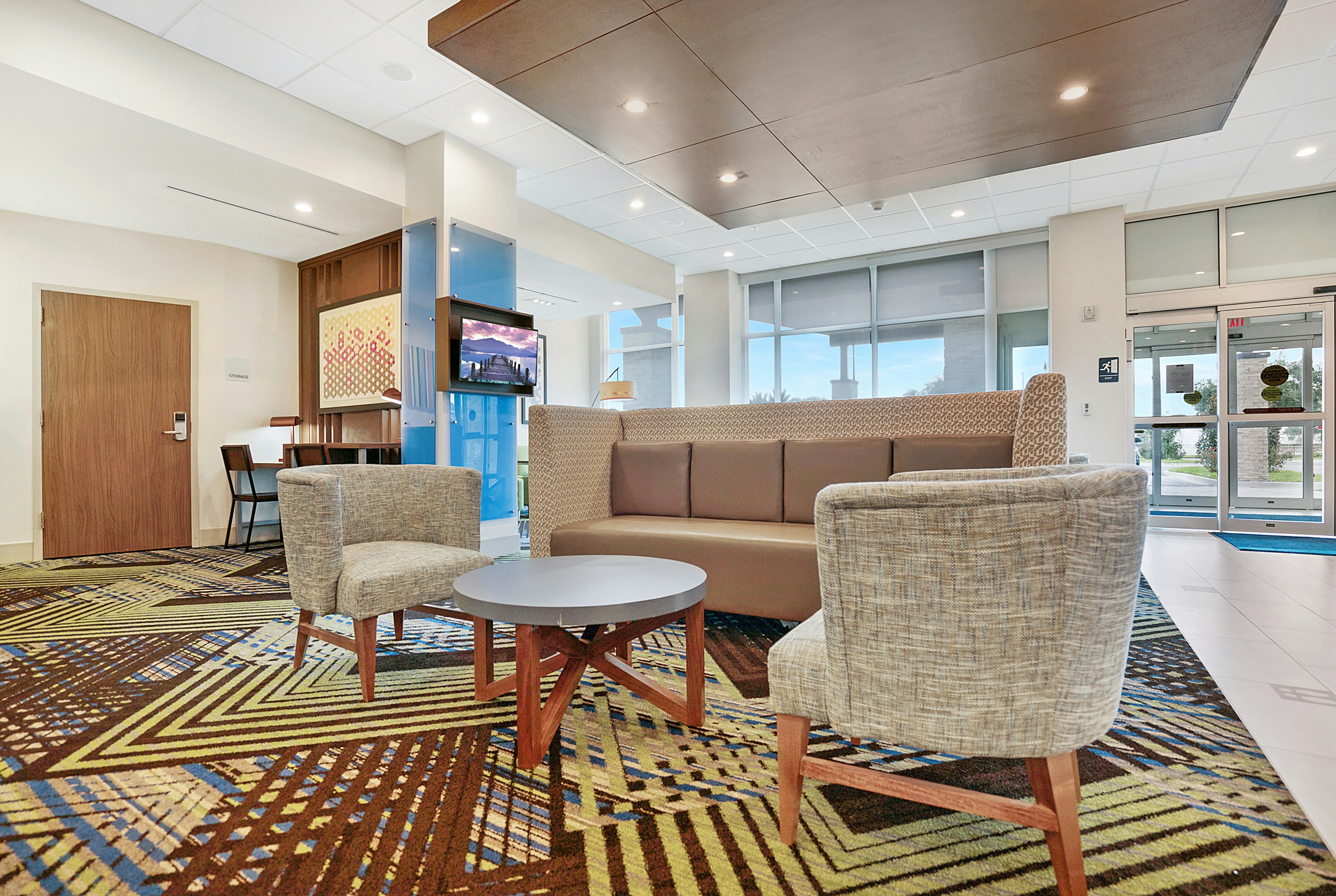 Holiday Inn Express Jacksonville South Bartram Prk 10/69