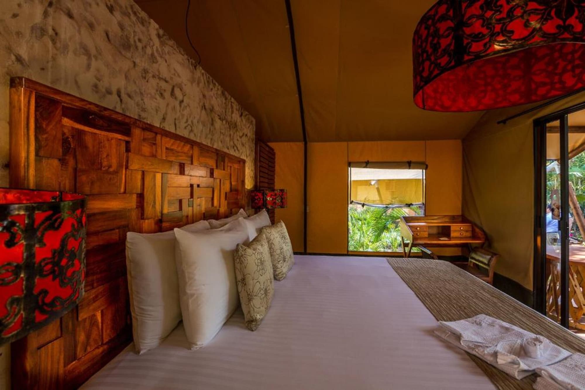 Harmony, Tent, King Bed, Garden View