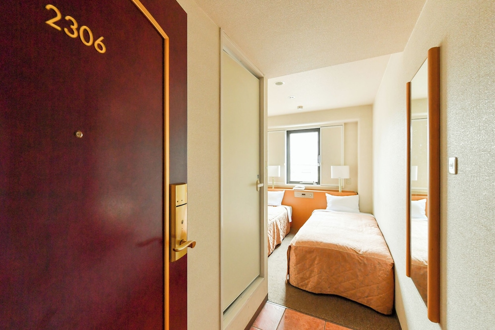Okazaki Daiichi Hotel East Wing 10/18