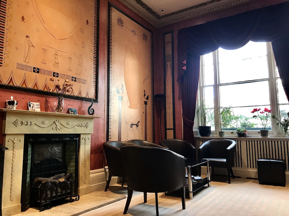 Rhodes Hotel 48/66