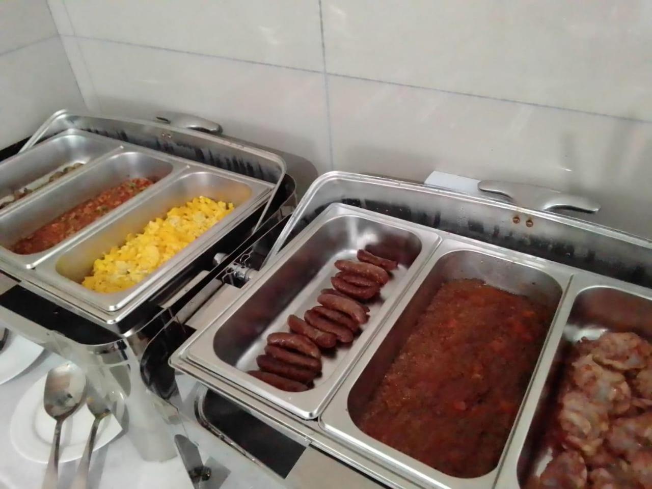 Benoni N12 Hotel 26/45