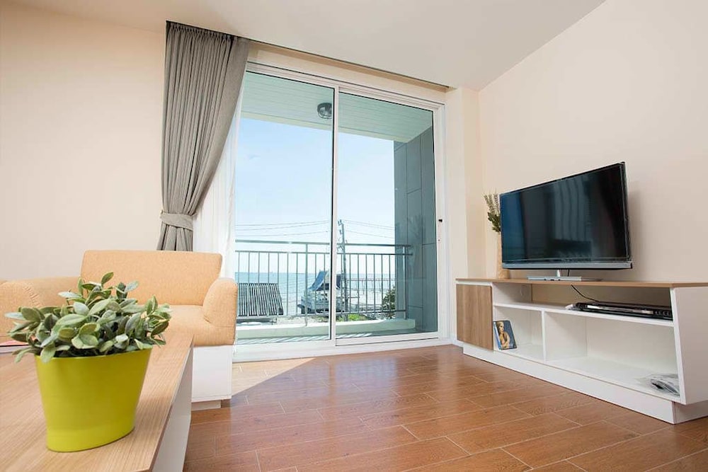 Bbg Seaside Luxurious Service Apartment 20/31